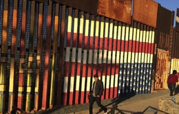 Tổng thống Mỹ yêu cầu chi 8,6 tỷ USD xây tường biên giới với Mexico