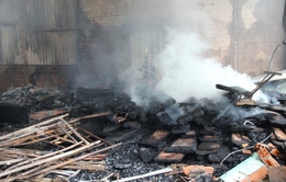 Bình Định: Cơ bản khống chế vụ cháy tại kho chứa bột mì