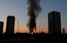 Số nhà cao tầng không đạt an toàn cháy nổ tăng tại Anh