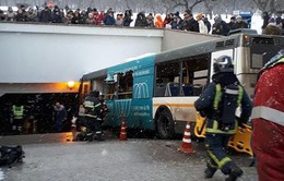 Nga loại trừ khả năng khủng bố trong vụ xe bus lao vào người đi bộ