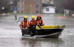 Canada huy động quân đội hỗ trợ người dân bị lũ lụt