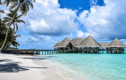 Hóa ra ngay gần Việt Nam cũng có thiên đường hạ giới đẹp không thua kém Maldives