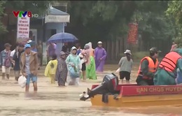 Đà Nẵng: Huyện Hòa Vang vẫn "chìm trong nước"
