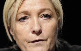 Nghị viện châu Âu xem xét tước quyền miễn trừ của bà Le Pen