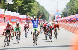 Giải xe đạp cúp truyền hình TP.HCM 2017: Lê Nguyệt Minh giữ áo xanh sau chặng 10
