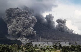 Indonesia: Núi lửa Sinabung phun trào dữ dội