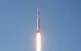 Triều Tiên thử động cơ tên lửa mới