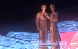 Khánh thành tượng đài Nguyễn Sinh Sắc - Nguyễn Tất Thành tại Bình Định