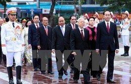 Lãnh đạo Đảng, Nhà nước đặt vòng hoa viếng Lenin