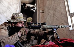 Xạ thủ bắn tỉa của quân đội Iraq trong cuộc chiến chống IS