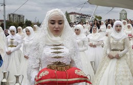 Tổ chức đám cưới tập thể với 200 cặp đôi tại Nga