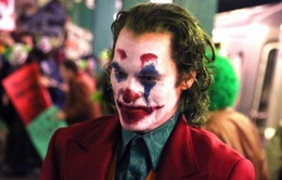 Những hình ảnh mới của gã hề Joker trên phim trường