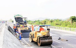 Khẩn trương khắc phục hư hỏng trên Quốc lộ 1 đoạn qua Khánh Hoà