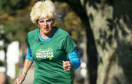 Cụ bà 85 tuổi đam mê mãnh liệt môn marathon