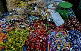 Hà Nội: Thu giữ gần 3 tấn bánh kẹo không rõ nguồn gốc