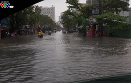 Nhiều nơi ở Đà Nẵng "ngập trong biển nước"