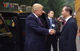 Chủ tịch nước Trần Đại Quang điện đàm với Tổng thống Hoa Kỳ Donald Trump