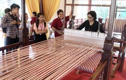 Chuyện về chiếc khăn rằn Krama dài nhất thế giới