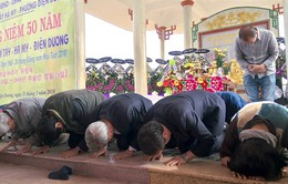 Người Hàn Quốc cúi đầu tạ lỗi vụ thảm sát ở làng Hạ My, Quảng Nam