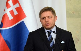 Tổng thống Slovakia chấp thuận điều kiện từ chức của Thủ tướng Fico