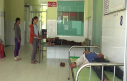 Quảng Nam: Thêm 15 người nhập viện điều trị ngộ độc rượu