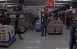 Robot hỗ trợ siêu thị bán hàng