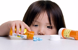 Cẩn trọng ngộ độc thuốc ở trẻ em