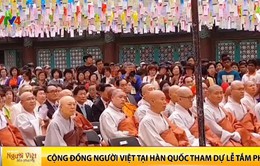 Cộng đồng người Việt tại Hàn Quốc tham gia Lễ tắm Phật