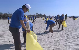 Quảng Trị phát động chiến dịch "Hãy làm sạch biển"
