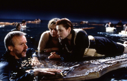 Đạo diễn “Titanic” làm phim chỉ vì… “thiếu tiền” theo đuổi đam mê