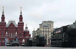 Moscow (Nga) "ngăn mưa" phục vụ Ngày Chiến thắng 9/5