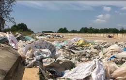Quảng Nam: Tuyến đường "nghìn tỷ" biến thành bãi rác khổng lồ