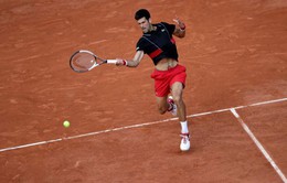 Djokovic đoạt vé vào tứ kết Pháp mở rộng 2018