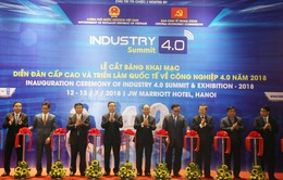 Thủ tướng tham dự Diễn đàn cấp cao và Triển lãm quốc tế về công nghiệp 4.0
