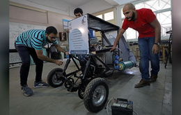 Sinh viên Ai Cập thiết kế xe chạy bằng không khí nén