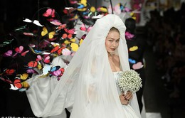 Gigi Hadid làm cô dâu xinh đẹp