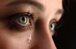 7 lý do gây nên tình trạng chảy nước mắt không thể tự kiềm chế