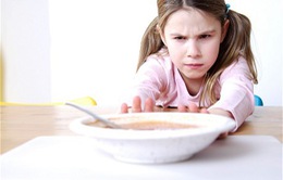 Biếng ăn ở trẻ và những điều phụ huynh cần lưu ý