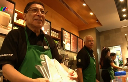 Quán Starbucks đầu tiên thuê nhân viên cao tuổi