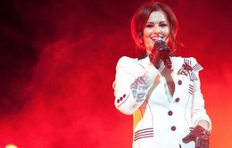 Ngôi sao nhạc Pop Cheryl Cole trở lại ghế nóng The X-Factor