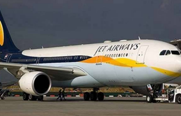 Hãng hàng không Ấn Độ đình chỉ phi công tát đồng nghiệp