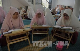 Malaysia triển khai rộng rãi chương trình song ngữ tại các trường phổ thông