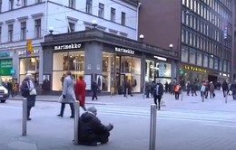 Một năm thí điểm trả thu nhập cơ bản tại Phần Lan: Người dân tích cực hơn khi tìm việc làm mới