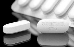 Thận trọng khi sử dụng thuốc hạ sốt Paracetamol cho trẻ