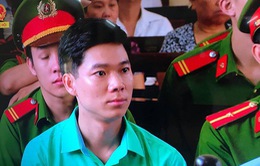 Sự cố chạy thận tại Hòa Bình: Tòa tuyên bác sĩ Hoàng Công Lương 42 tháng tù