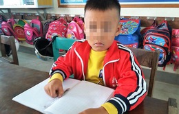 Quảng Bình: Học sinh lớp 1 bị cô giáo tát chảy máu tai phải nhập viện