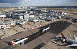 Anh: Sân bay Heathrow tạm ngừng vì phát hiện thiết bị bay không người lái