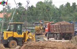 Quảng Ngãi: Khẩn cấp tái định cư cho người dân sống gần nhà máy rác