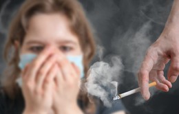 Hút thuốc thụ động nguy hiểm đối với mắt