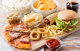 Thông tin về calo trong thức ăn nhanh không giúp giảm đáng kể lượng tiêu thụ